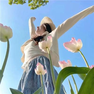 布劳涅森林的女人们
